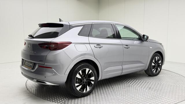 Opel Grandland 1.6 Turbo Plug-In Hybrid 4x4 GSe | climate | pdc v/a + camera | matrix | carplay | cruise adaptief | elektr. achterklep | dode hoek | stuurverwarming