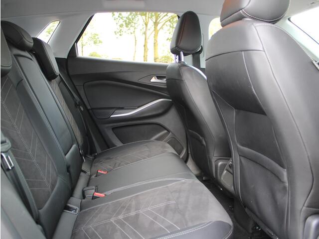 Opel Grandland 1.2 Turbo Ultimate Automaat | Navi / Alcantara / Camera