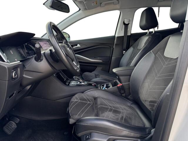 Opel Grandland Ultimate 1.2 Turbo 130pk EAT8 | ALCANTARA/LEDER | TREKHAAK | MATRIX LED | TWO-TONE! | 360° CAMERA | NAVI | AGR-STOELEN | ISOFIX |
