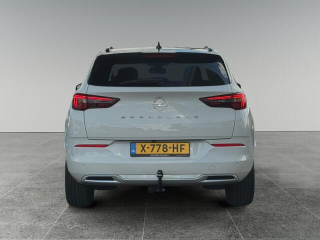 Opel Grandland Ultimate 1.2 Turbo 130pk EAT8 | ALCANTARA/LEDER | TREKHAAK | MATRIX LED | TWO-TONE! | 360° CAMERA | NAVI | AGR-STOELEN | ISOFIX |