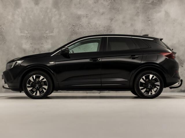 Opel Grandland 1.6 Turbo Plug-In Hybrid Elegance 224Pk Automaat (NIEUW MODEL, VIRTUAL COCKPIT, APPLE CARPLAY, GROOT NAVI, 360 CAMERA, TREKHAAK, STUURWIEL VERWARMD, ADAPTIVE CRUISE, GETINT GLAS, KEYLESS, NIEUWSTAAT)