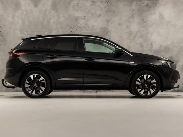 Opel Grandland 1.6 Turbo Plug-In Hybrid Elegance 224Pk Automaat (NIEUW MODEL, VIRTUAL COCKPIT, APPLE CARPLAY, GROOT NAVI, 360 CAMERA, TREKHAAK, STUURWIEL VERWARMD, ADAPTIVE CRUISE, GETINT GLAS, KEYLESS, NIEUWSTAAT)