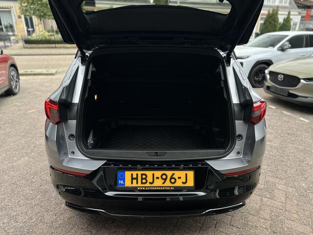 Opel Grandland 1.2 Turbo Ultimate Leder / Stoel verwarming/verkoeling / lux.