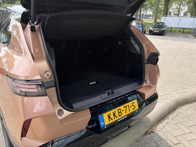 Opel Grandland 1.6 Turbo Plug-in-Hybrid Ultimate | Lederen bekleding | Trekhaak | Demo beschikbaar vanaf 1-10-2026 |