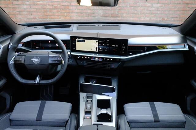 Opel Grandland 1.2 Turbo Hybrid 145pk eDCT6 GS | Navi | App Connect | Adaptive Cruise | Climate Control | Panoramadak | 360° Camera | Focal Audio | Keyless