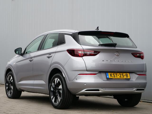 Opel Grandland 1.2 Turbo Edition 130 Pk DAB / Apple Carplay / Camera
