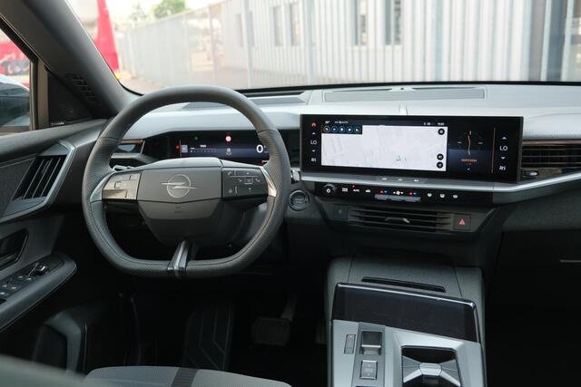 Opel Grandland 1.2 Turbo Hybrid 145pk eDCT6 GS | Navi | App Connect | Adaptive Cruise | Climate Control | Panoramadak | 360° Camera | Focal Audio | Keyless