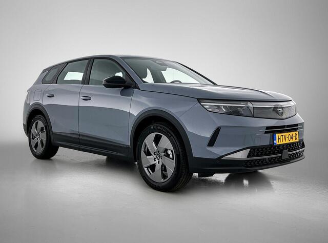 Opel Grandland SUV Hybrid Edition 145PK Automaat | Navigatie via Apple Carplay/Android Auto | Achteruitrijcamera | Verwarmde Comfortstoelen | Trekhaak | LED Koplampen | Elektrische Achterklep met Sensor | 19" Lichtmetalen Velgen | Apple Carplay/Android Auto |