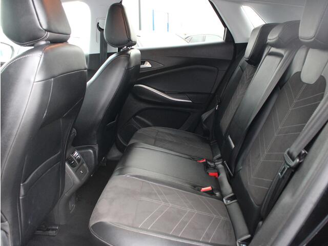 Opel Grandland 1.2 Turbo Ultimate | Trekhaak / Carplay / Stoel & stuur verwm.