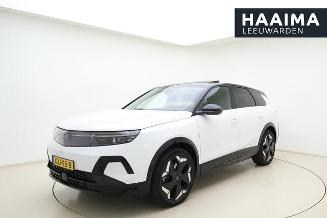 Opel Grandland Electric Ultimate AWD 73 kWh | DEMO | Massagestoel| Panorama dak | Navigatie | Leder | AGR | Matrix-LED | Camera | Winter Pakket | 20" Lichtmetalenvelgen | Keyless