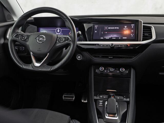 Opel Grandland 1.6 Turbo Plug-In Hybrid Elegance 224Pk Automaat (VIRTUAL COCKPIT, SOH 98,3%, APPLE CARPLAY, GROOT NAVI, CLIMATE, GETINT GLAS, SPORTSTOELEN, STUURWIEL VERWARMD, ADAPTIVE CRUISE, NIEUWSTAAT)