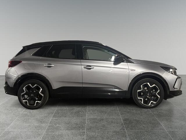 Opel Grandland GS 1.2 Turbo 130pk EAT8 | TWO-TONE! | AGR-STOEL | NAVI PRO | 19 INCH LMV | ISOFIX | APPLE CARPLAY / ANDROID AUTO | CLIMATE CONTROL |