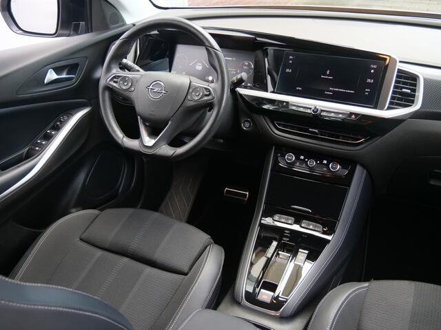 Opel Grandland 1.6 Turbo Plug-In Hybrid Business Elegance 224 Pk Automaat Apple Carplay / DAB / Camera