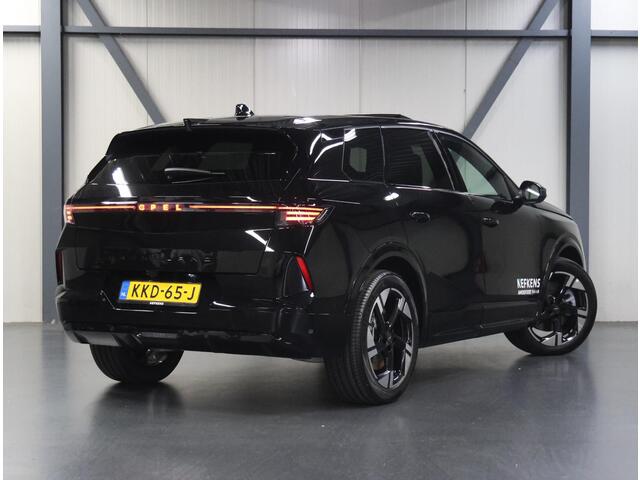 Opel Grandland Electric Business Edition 73 kWh 214PK | AGR-stoelen | Adaptieve Cruise Control | 360° Camera | Elektrische achterklep | FOCAL soundsystem | Warmtepomp | Head-up | Panorama dak |
