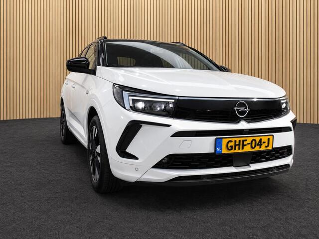Opel Grandland 1.2 Turbo Level 3 AUTOMAAT / CAMERA / Stoel stuur verwarming