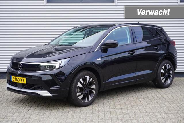 Opel Grandland 1.2 Turbo Business Elegance / Camera / AGR-stoel / IntelliLux LED Matrix / Navi