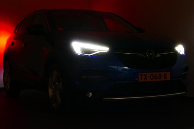 Opel Grandland X 1.2 Turbo Innovation Panodak, Navi, Led Koplampen, Stoel&StuurVerw, 18"LMV
