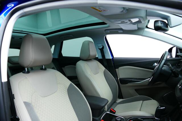 Opel Grandland X 1.2 Turbo Innovation Panodak, Navi, Led Koplampen, Stoel&StuurVerw, 18"LMV