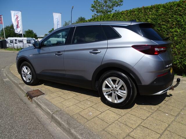 Opel Grandland X 1.2 TURBO BUS. EX 130 Pk-Navi-Media-Blth-Trkh