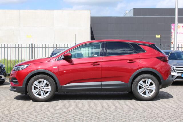 Opel Grandland X 1.2 Turbo 130pk Automaat Innovation AGR CARPLAY WINTERPAKKET
