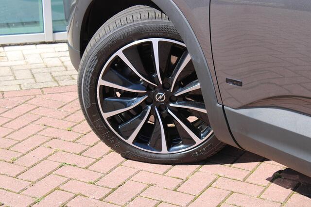 Opel Grandland X 1.6 Turbo Hybrid4 Ultimate