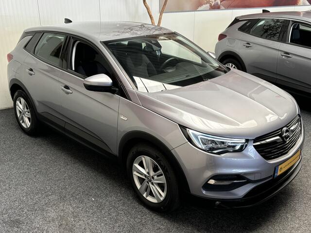 Opel Grandland X 1.2 Turbo Edition NAVIGATIE CRUISE CONTROL APPLE CARPLAY/ANDROID RIJSTROOKSENSOREN ACHTERUITRIJCAMERA ZEER MOOI !! LOCATIE 3010