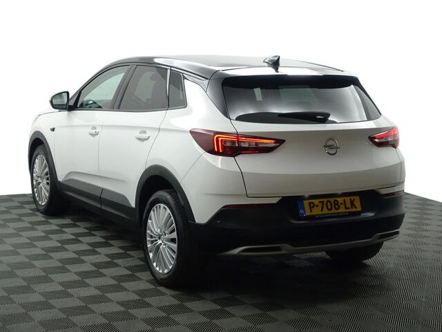 Opel Grandland X 1.2 Turbo Ultimate Aut- Two Tone, Carplay, Park Assist, Lane Assist, Sfeerverlichting, Led, Sport Interieur