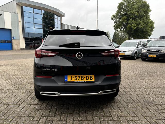 Opel Grandland X 1.2 Turbo Business Executive Automaat NL-Auto / Apple/Android Carplay / All-season banden / Keyless / Comfort stoelen / Camera / Led koplamen / Parkeersensoren v+a