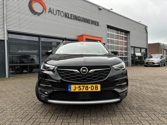 Opel Grandland X 1.2 Turbo Business Executive Automaat NL-Auto / Apple/Android Carplay / All-season banden / Keyless / Comfort stoelen / Camera / Led koplamen / Parkeersensoren v+a