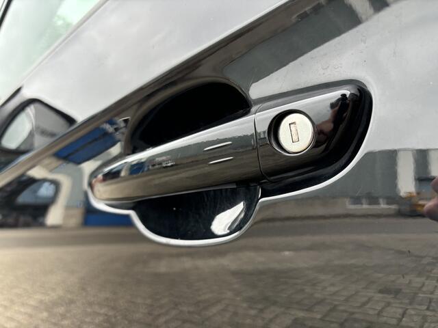 Opel Grandland X 1.2 Turbo Business Executive Automaat NL-Auto / Apple/Android Carplay / All-season banden / Keyless / Comfort stoelen / Camera / Led koplamen / Parkeersensoren v+a