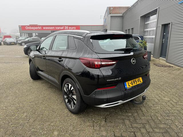 Opel Grandland X 1.6 Turbo Hybrid Business Elegance 360 Gr Camera Trekhaak Stoelverwarming LED Carplay Keyless Go DAB