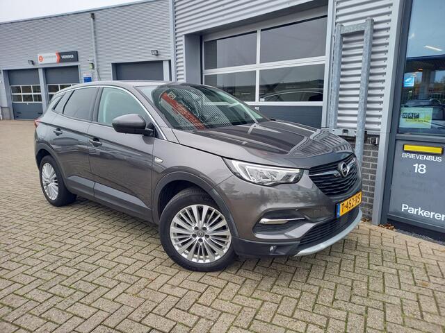 Opel Grandland X 1.2 Turbo Innovation - CAMERA - TREKHAAK - CARPLAY / ANDROID - ELEK. KLEP