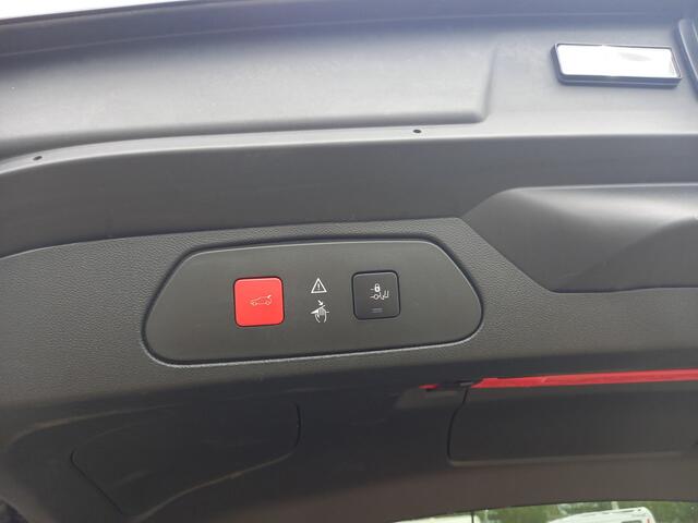 Opel Grandland X 1.2 Turbo Innovation - CAMERA - TREKHAAK - CARPLAY / ANDROID - ELEK. KLEP