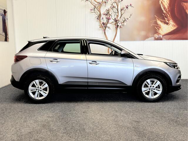 Opel Grandland X 1.2 Turbo Edition NAVIGATIE CRUISE CONTROL APPLE CARPLAY/ANDROID RIJSTROOKSENSOREN ACHTERUITRIJCAMERA ZEER MOOI !! LOCATIE 3010