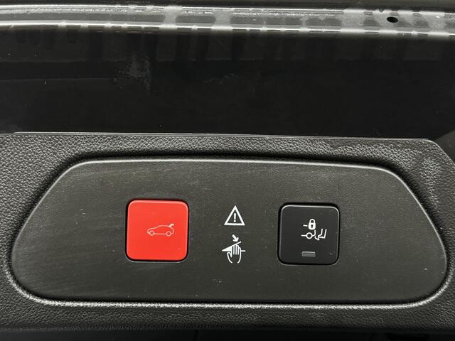 Opel Grandland X 1.6 Turbo Innovation | Leder pakket | Trekhaak | Stoelverwarming | LED koplampen |