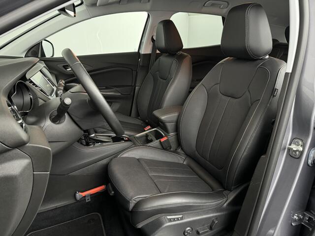 Opel Grandland X 1.6 Turbo Innovation | Leder pakket | Trekhaak | Stoelverwarming | LED koplampen |