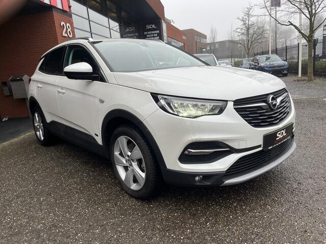 Opel Grandland X 1.6 Turbo Hybrid Business Elegance // FULL LED // ELEK. KLEP // HALF LEDER // CAMERA+SENSOREN // NAVI+CARPLAY //