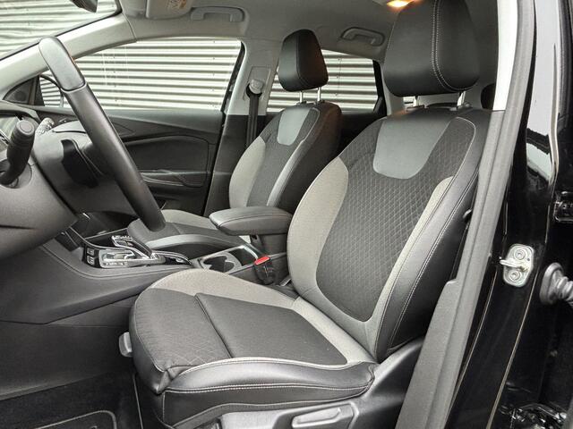 Opel Grandland X 1.6 Turbo Hybrid Business Elegance | Trekhaak | Apple CarPlay/Android Auto | Adaptieve Cruise |