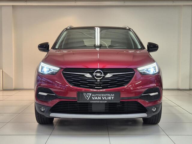 Opel Grandland X 1.6 Turbo Hybrid Ultimate Automaat | Navigatie | Stoelverwarming | Kofferklep elektrisch | Keyless Entry | Apple carplay/Android Auto |