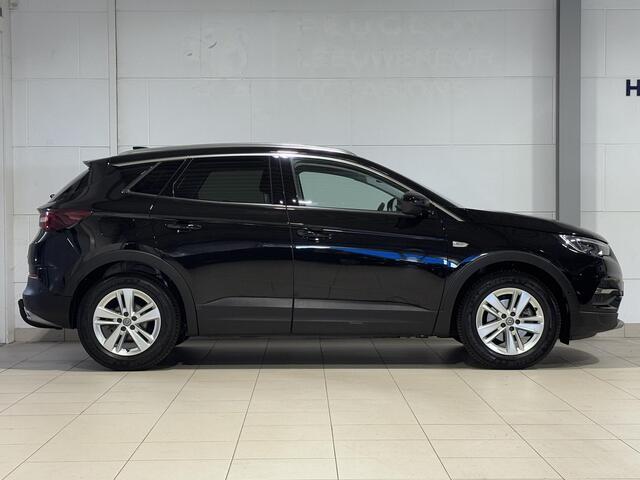 Opel Grandland X 1.2 Turbo 130pk Business Executive |AGR-COMFORT STOEL|TREKHAAK|FULL LED VERLICHTING|NAVI PRO|DAB+|ISOFIX|