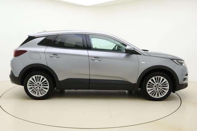 Opel Grandland X 1.2 Turbo Innovation | Trekhaak | Navigatie | Climate & Cruise Control | Elektrische Achterklep | AGR-Stoelen |