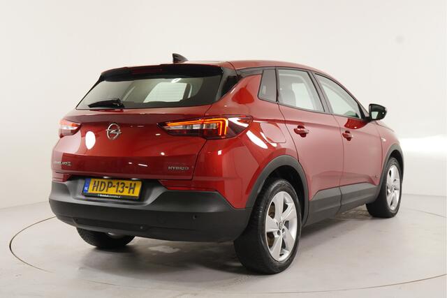 Opel Grandland X 1.6 Turbo Hybrid Business Edition | Camera | Cruise | Lane assist | Navigatie |