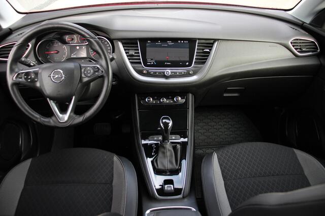 Opel Grandland X 1.2 Turbo Business Executive | Camera | Keyless | Stoel/stuurverwaming