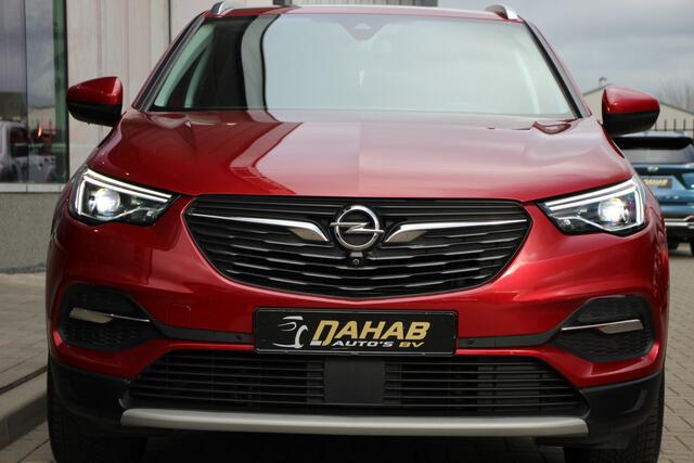 Opel Grandland X 1.2 Turbo Business Executive | Camera | Keyless | Stoel/stuurverwaming