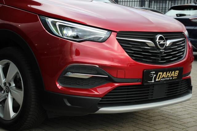Opel Grandland X 1.2 Turbo Business Executive | Camera | Keyless | Stoel/stuurverwaming