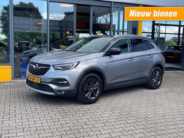 Opel Grandland X 1.2 Turbo 130 pk Innovation - slechts 24.000 km !! - Navi-camera
