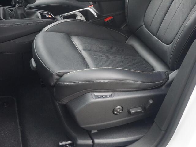 Opel Grandland X 1.2 Turbo Ultimate Trekhaak | Leder interieur