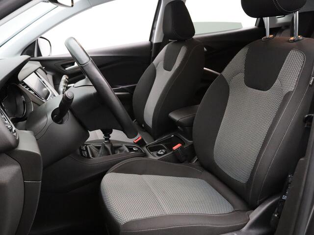Opel Grandland X 1.2 Turbo Ultimate Navig | Parkeersensoren voor en achter | Airco