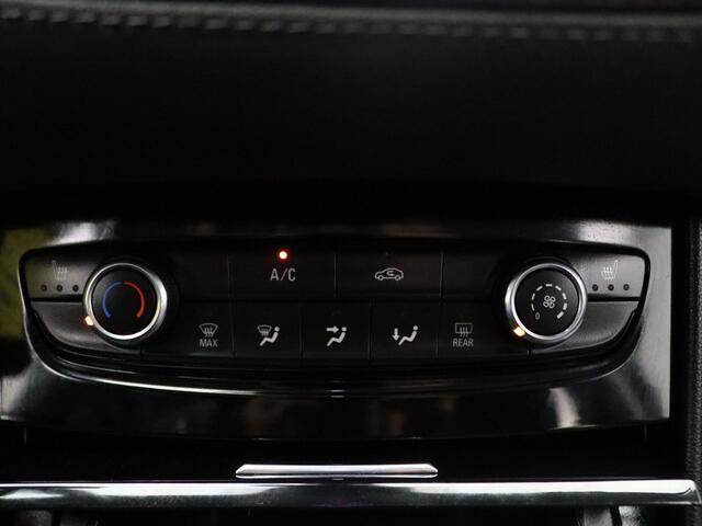 Opel Grandland X 1.2 Turbo Ultimate Navig | Parkeersensoren voor en achter | Airco