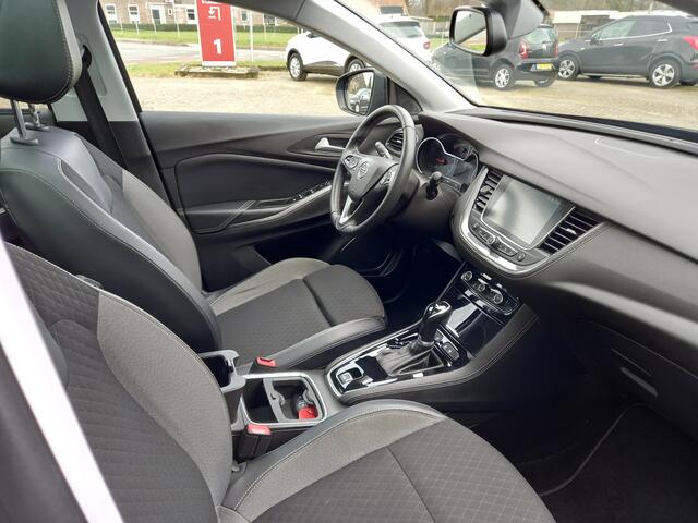 Opel Grandland X 1.2 Turbo Business Executive Climate control, Panoramadak,Cruise Control, PRIJS RIJKLAAR